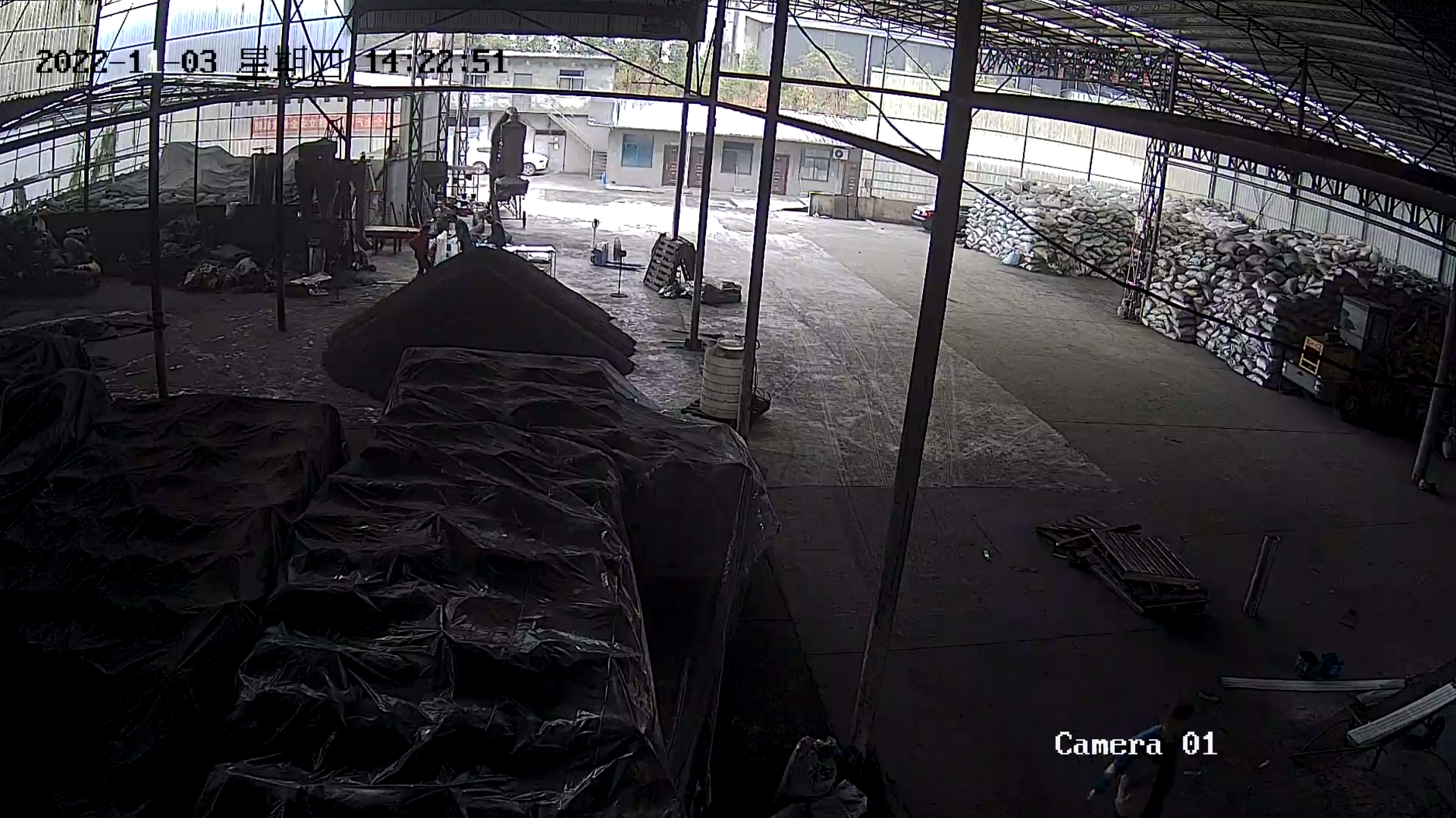 活性炭廠家車間(圖1)