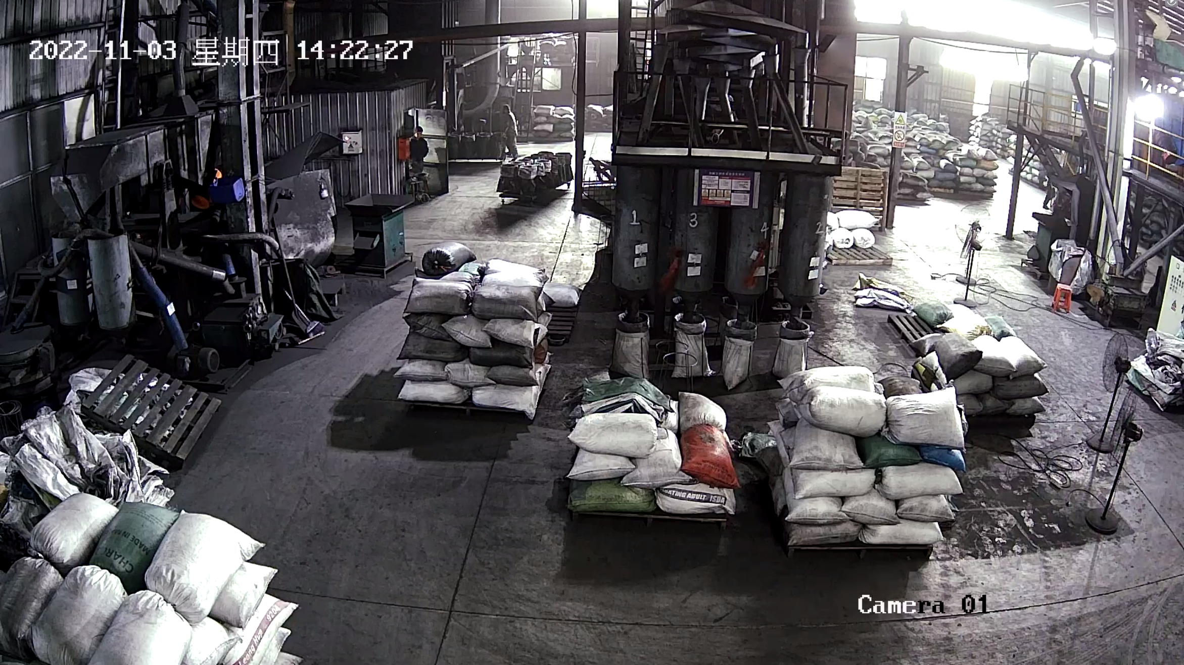 活性炭廠家車間(圖1)